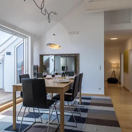 Lakefront - Living With Style - Direkt Am Bodensee Mit Atemberaubendem Panoramablick Auf Den Bodensee Und Die Alpen شقة