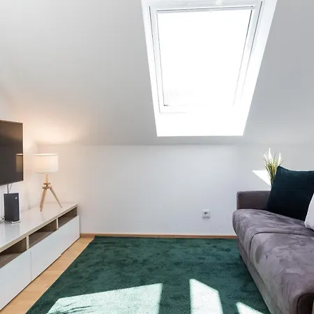 شقة Lakefront - Living With Style - Direkt Am Bodensee Mit Atemberaubendem Panoramablick Auf Den Bodensee Und Die Alpen
